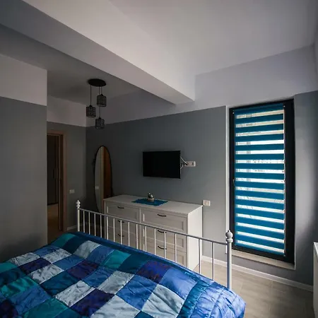 Apartel Blue Lagoon 公寓